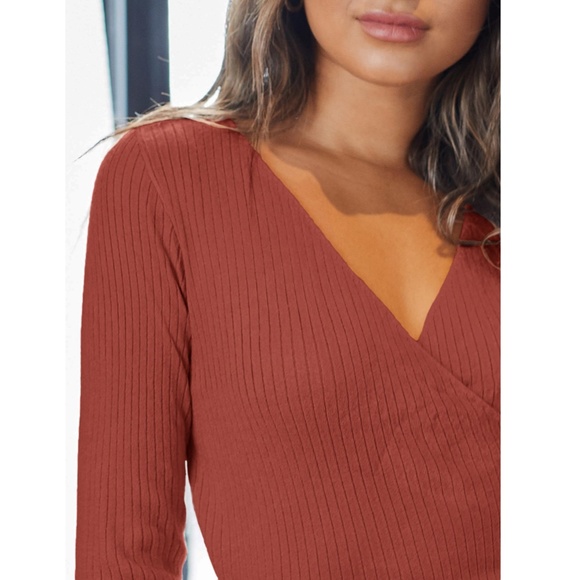 Soft Knit Redwood V-Neck Sweater Top - Picture 4 of 6